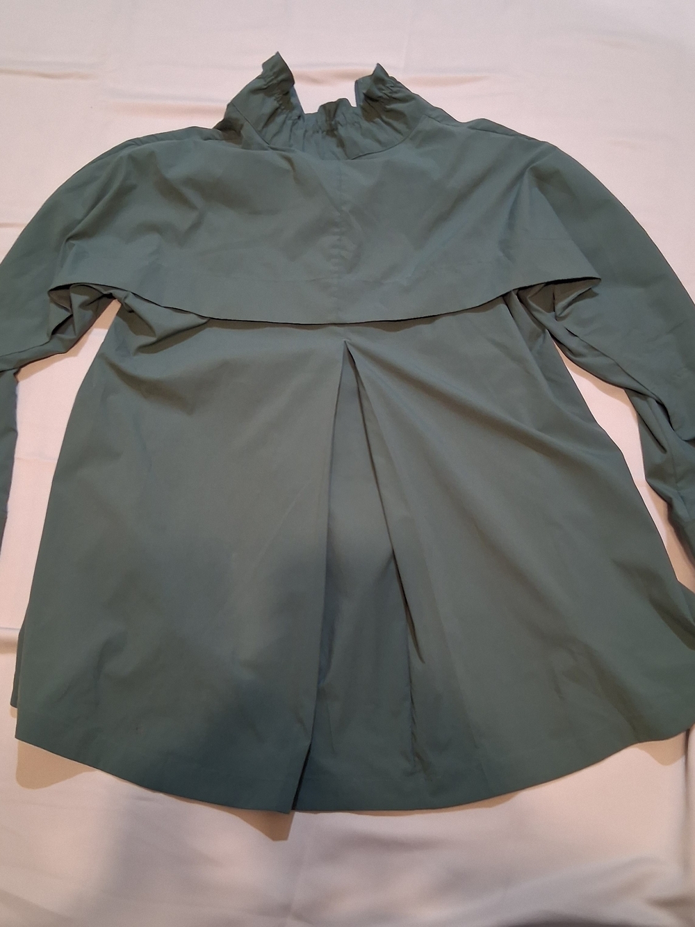 Athleta Sage Green Trench Coat with Cape Back Detail